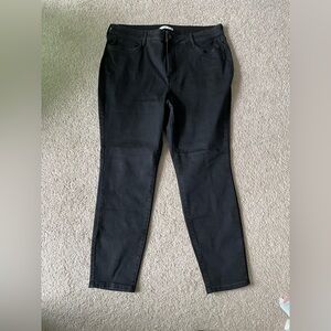 Women's Black Jeans